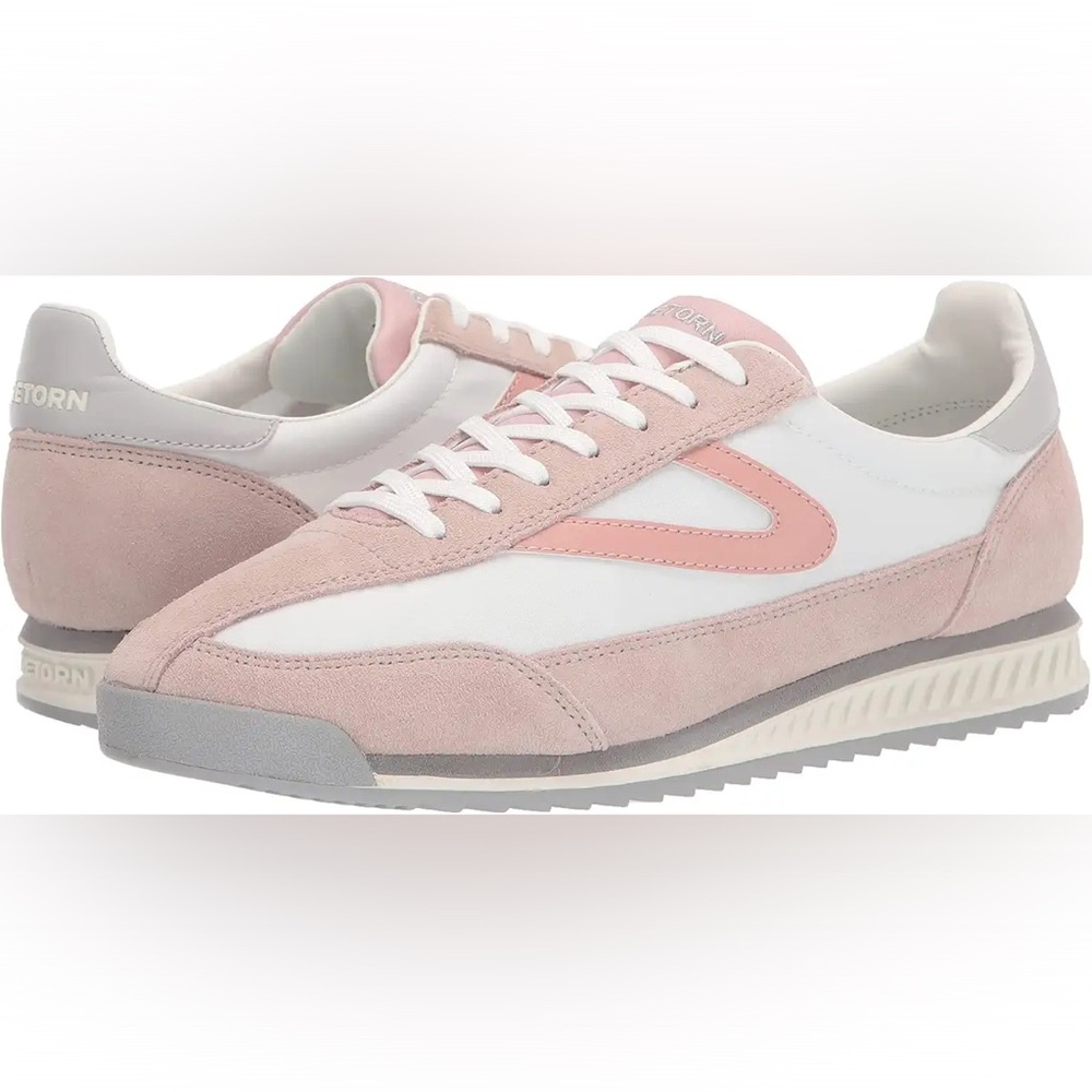NWT Tretorn Rawlins Sneakers Size 7 in Blush